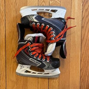Bauer Vapor X70 kids Skates, size 1.5 (shoe size US 2.5)